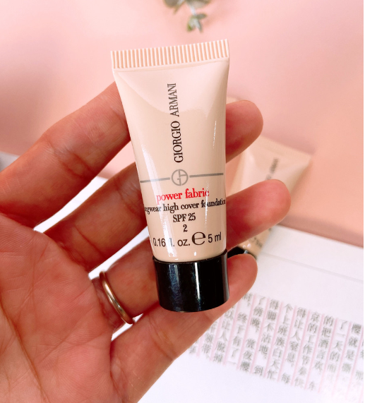 阿玛尼权利粉底液2号中样5ml