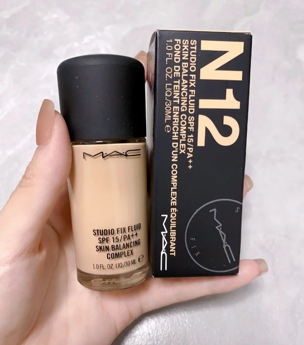 MAC粉底液N12 新款