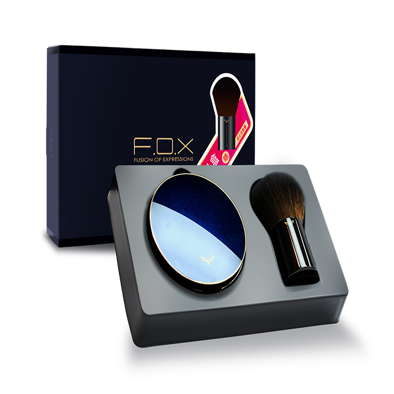 FOX芙珂姿丝柔蜜粉饼套盒，打造通透精致妆容