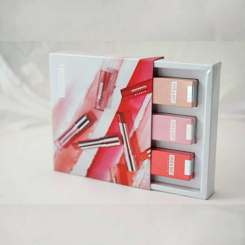 珠墨光润焕色润唇膏礼盒 滋润淡化唇纹